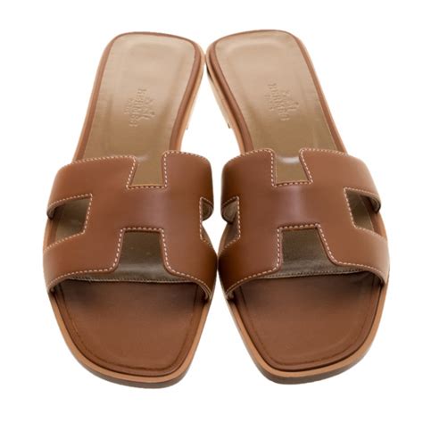 Hermes sandals flat